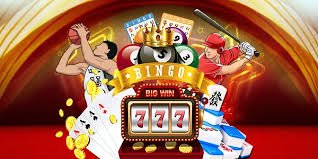 Antarmuka aplikasi mobile the slot untuk Gaple Online dengan kartu yang dapat dimainkan dan poin